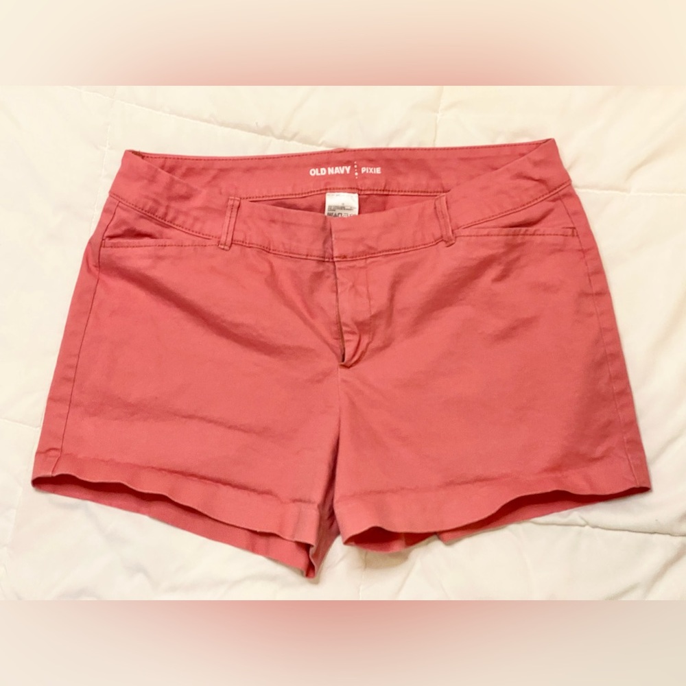 ⭐️ Old Navy Pixie Shorts